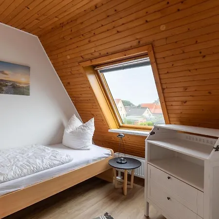 Haus Cux, App 7 Ferienhaus Duhnen